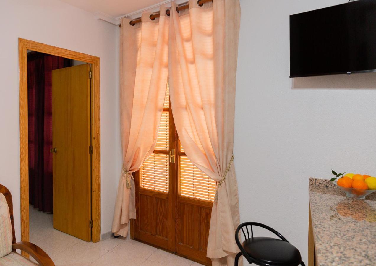 Estudio Plaza San Cristobal Apartment Alicante Bagian luar foto